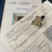 Nadajnik-odbiornik komunikacyjny VHF KRT-2
